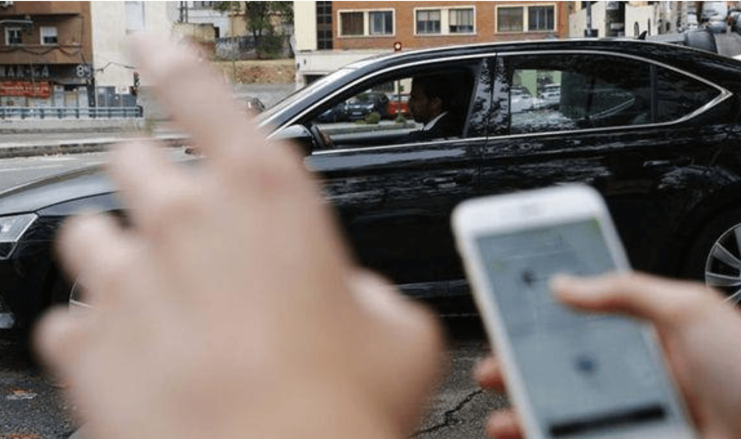 Estas medidas de prevención pueden salvarte la vida si viajas en taxi