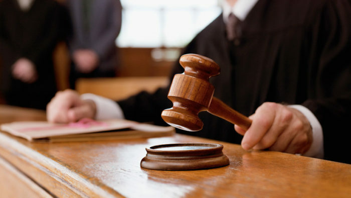Extranjero enfrenta un juicio por siembra y cultivo de marihuana