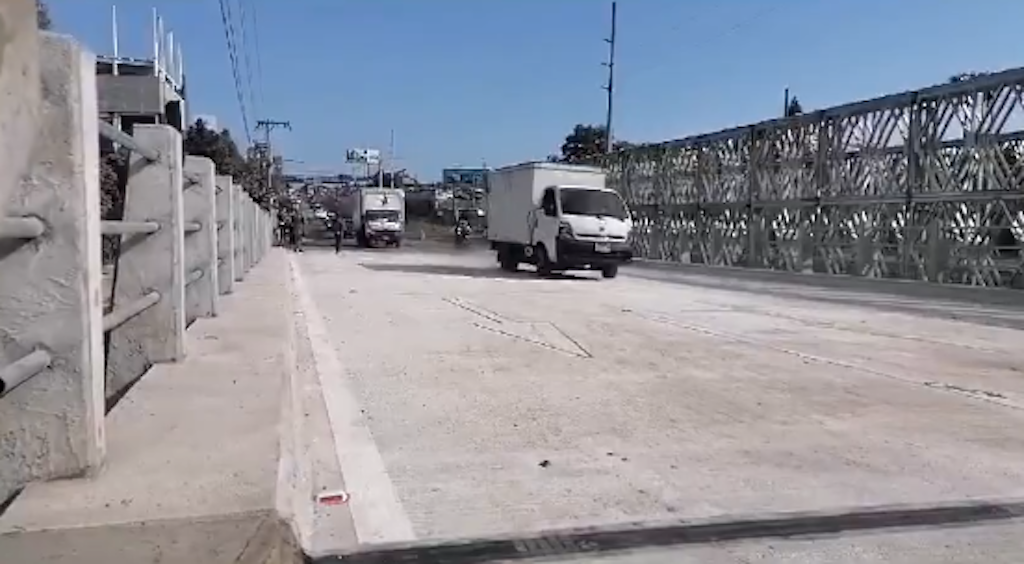 Habilitan paso puente km 17.5 Pacífico