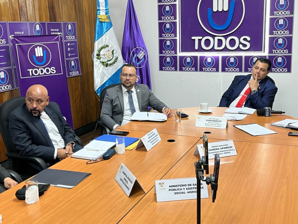 Citan a director interino de Hospital de Quetzaltenango
