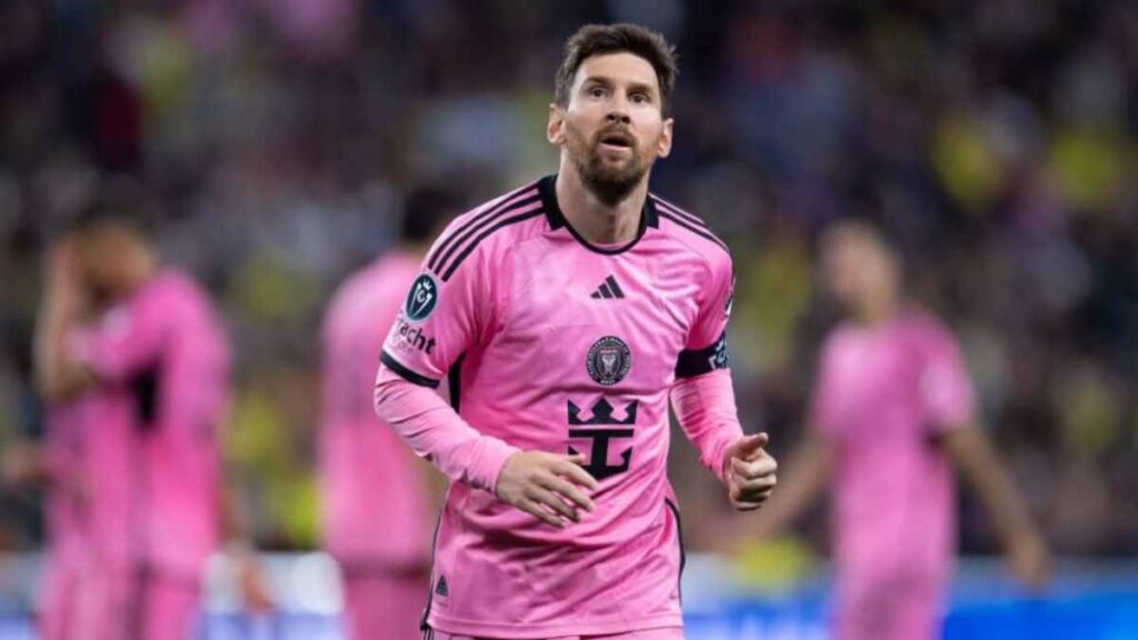 El argentino Lionel Messi dijo que piensa cerrar su legendaria carrera en el fútbol como jugador del Inter Miami. Foto: AFP