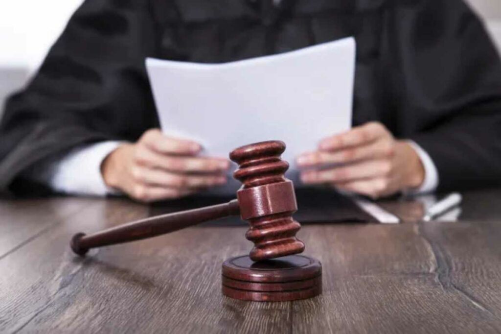La justicia de El Salvador condenó a un pandillero de la Mara Salvatrucha (MS-13) a 460 años de cárcel por extorsión agravada. Foto: AFP