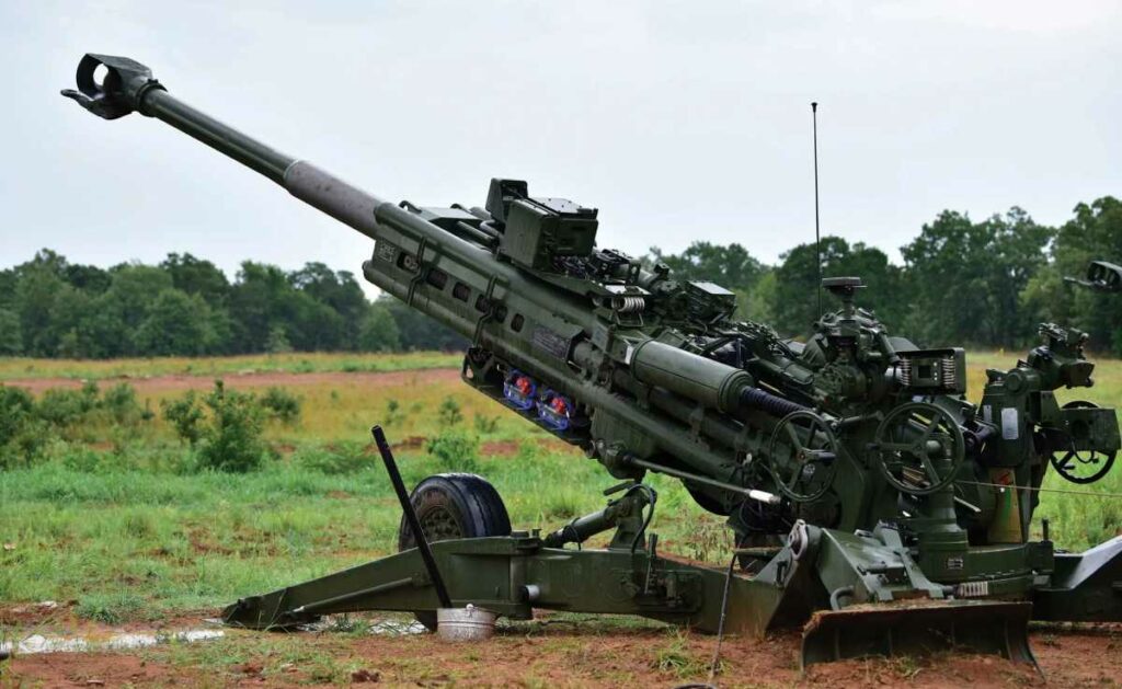 EE.UU. otorgará a Ucrania un nuevo paquete de asistencia militar que incluirá ayuda para puntos clave de defensa aérea y armas antitanques. Foto: AFP