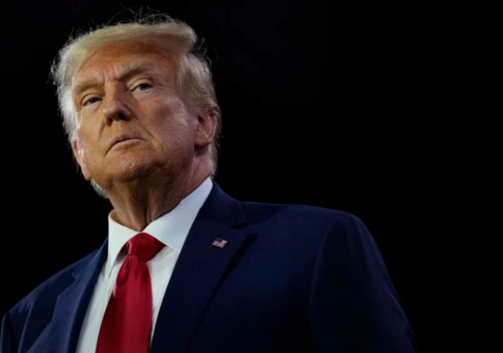 El reciente fallo de la Corte Suprema de Estados Unidos puede influir en los otros casos judiciales a los que se enfrenta Donald Trump. Foto: AFP