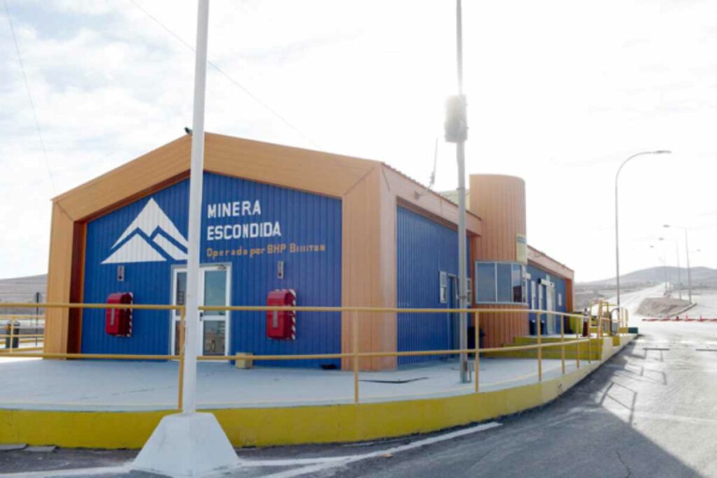 El ministro chileno de Economía, Nicolás Grau, dijo que espera que la huelga en Escondida, la mayor mina de cobre del mundo, no se extienda.