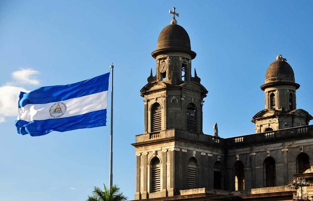 El gobierno de Nicaragua anunció que envió al Vaticano a siete sacerdotes que, según la oposición, habían sido detenidos la semana pasada.