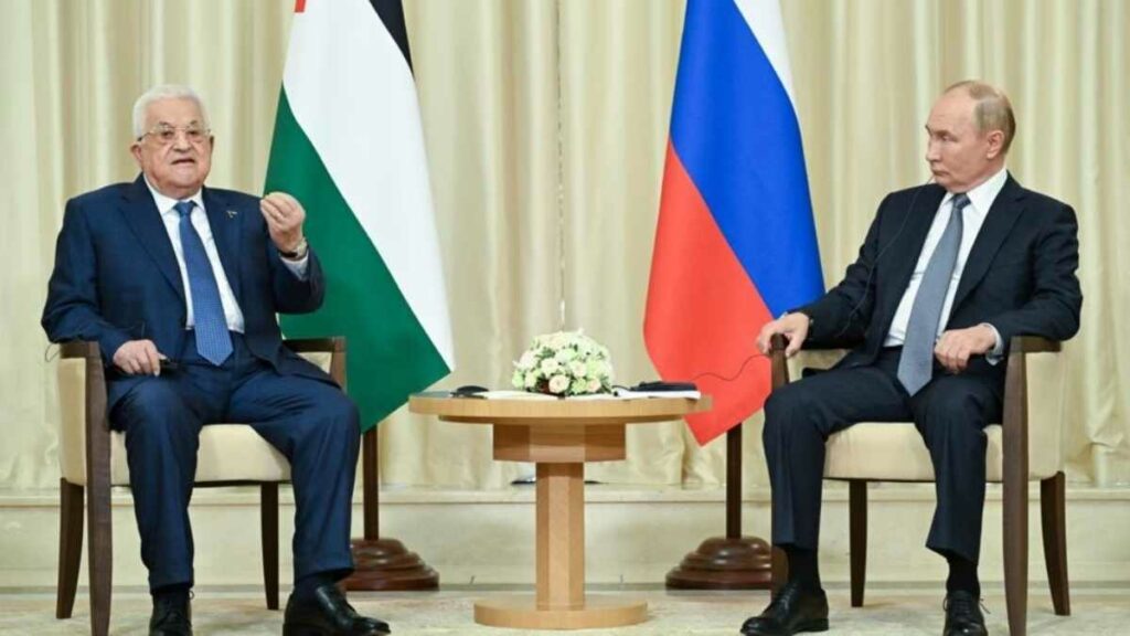 Vladimir Putin, dijo al presidente de la Autoridad Palestina, Mahmud Abás, que estaba “preocupado” por los civiles muertos en los bombardeos.