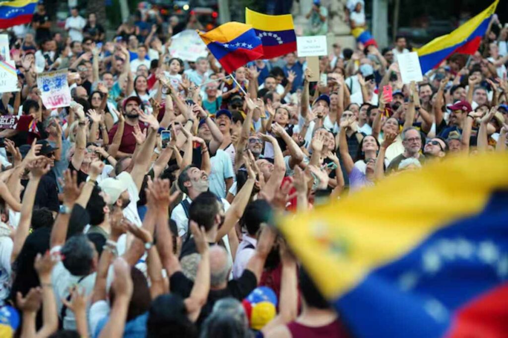 El fiscal general de Venezuela, Tarek William Saab anunció que se registran dos nuevas muertes por hechos violentos que totalizan 27 fallecidos.