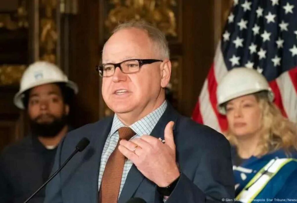 Tim Walz fue el elegido por la candidata demócrata Kamala Harris para acompañarla en su carrera por la Casa Blanca en noviembre próximo.