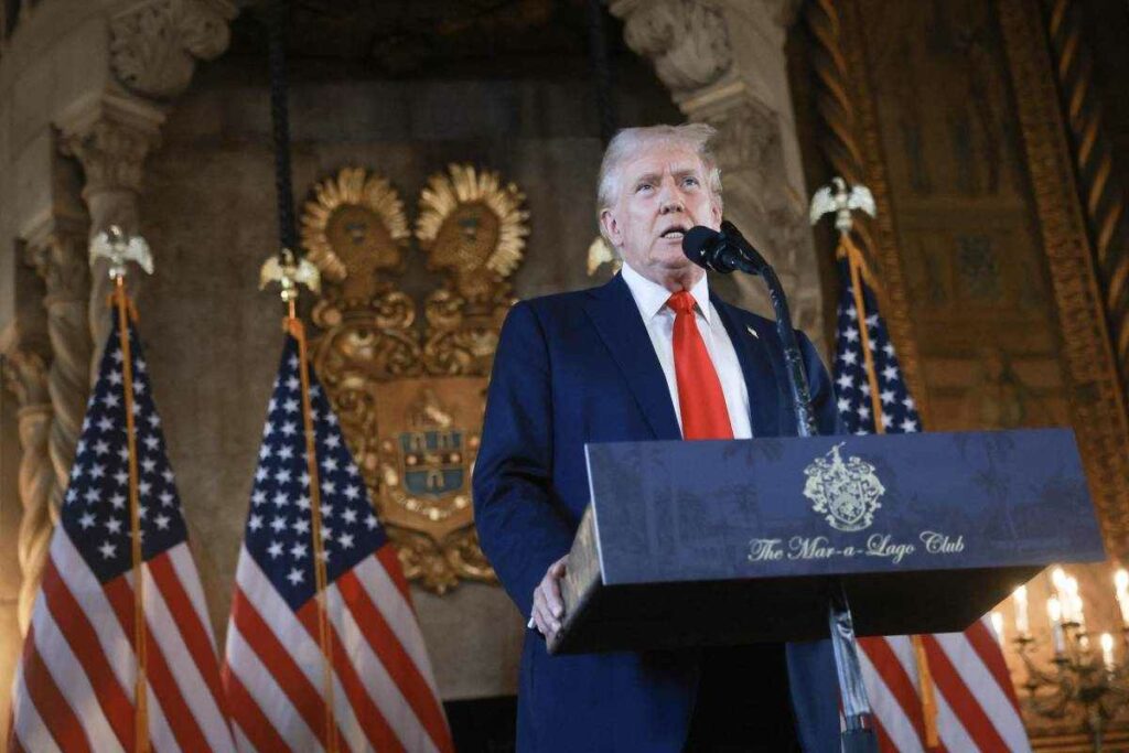El candidato republicano no emitió comentarios respecto al episodio del asalto al Congreso por seguidores suyos en enero de 2021