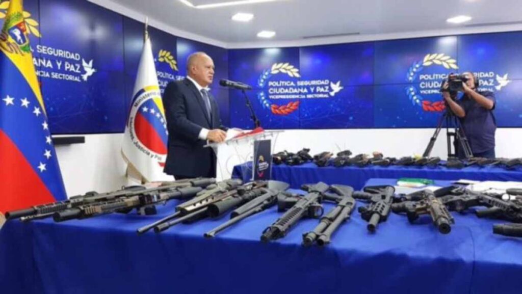 El gobierno de Nicolás Maduro acusa ahora a la oposición de mantener vínculos con el Tren de Aragua para generar violencia.