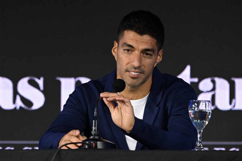 Luis Suárez, el máximo goleador histórico de la selección de Uruguay, anunció que jugará su último partido con la Celeste ante Paraguay en Montevideo.