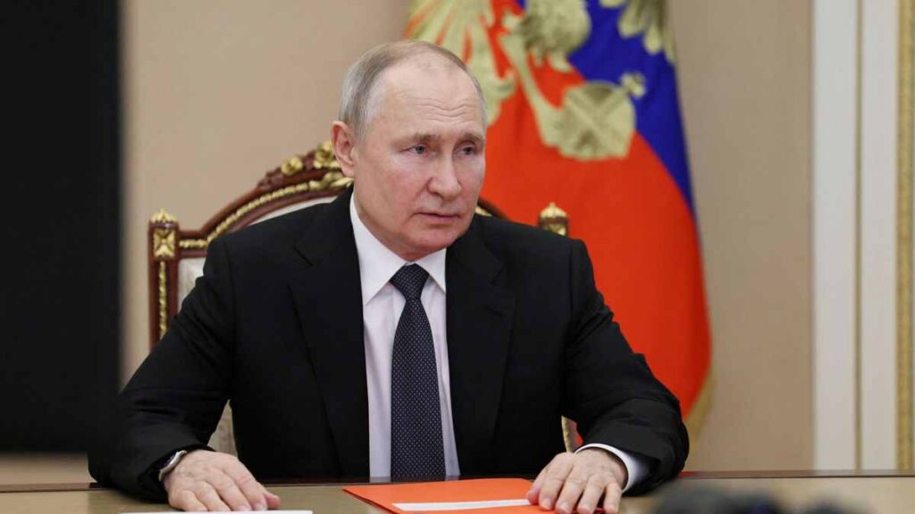 El presidente ruso, Vladimir Putin, se felicitó por la aceleración del avance de su ejército en el este de Ucrania.