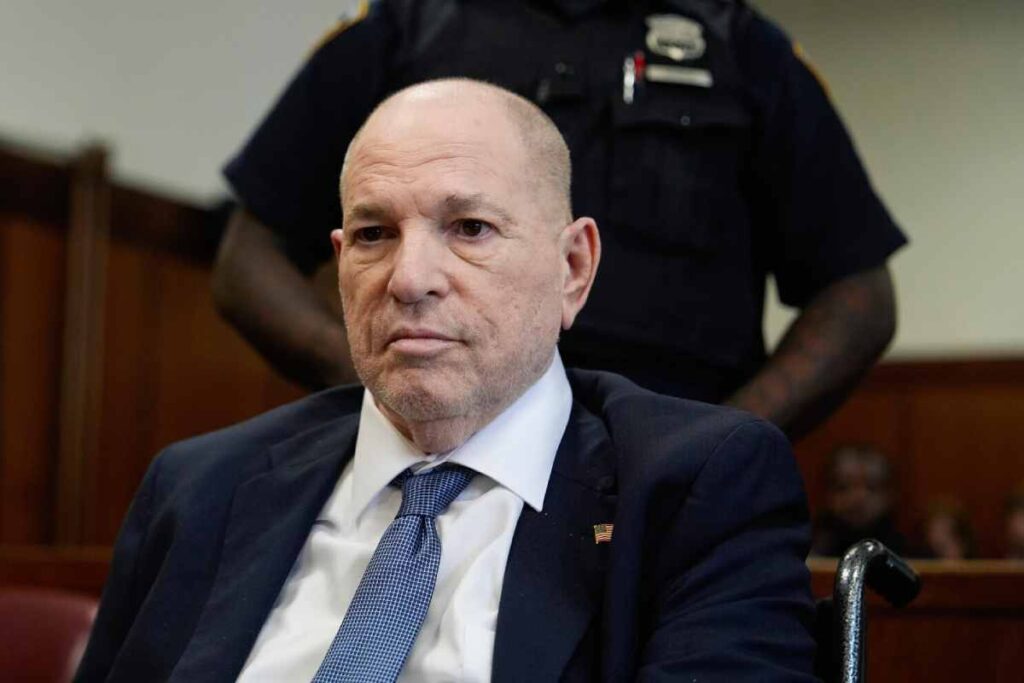 Harvey Weinstein fue trasladado de urgencia desde una prisión en Nueva York hacia un hospital para ser sometido a una cirugía cardíaca.