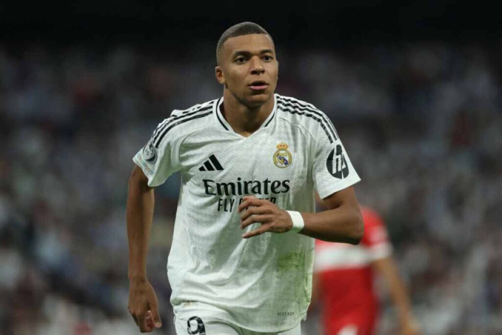 Tras las revelaciones de la prensa sueca sobre una investigación por violación en la que estaría relacionado Kylian Mbappé.