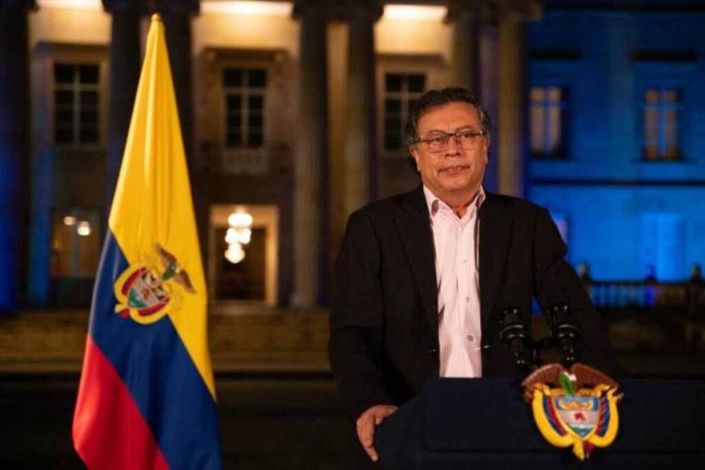 Una investigación de la autoridad electoral de Colombia contra el presidente Gustavo Petro encendió la chispa de un gran incendio que enfrenta.
