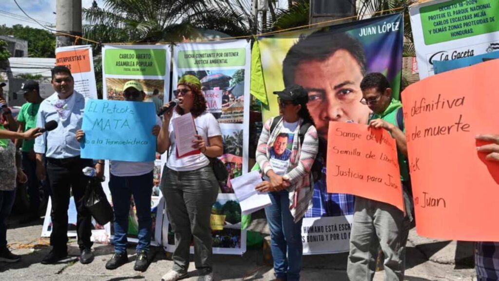Ambientalistas de una zona de Honduras donde fue asesinado en septiembre de 2024, el activista Juan López pidieron protección para ellos.