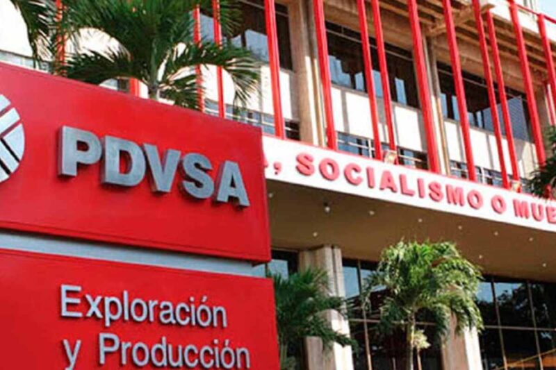 La última cabeza que pasó por la guillotina fue la de Pedro Tellechea, quien encabezó hasta agosto esta vital cartera ministerial