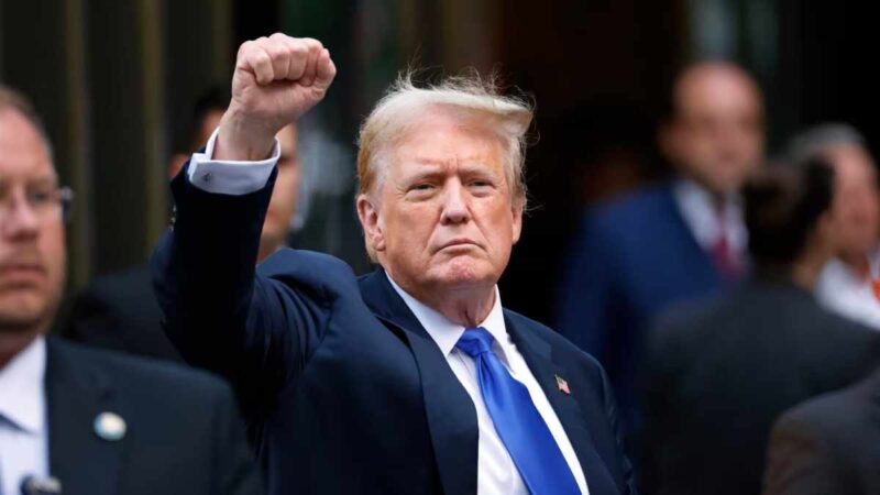 Donald Trump fue sentenciado por el caso Stormy Daniels a lo que se denomina en inglés “Unconditional Discharge”, una sentencia simbólica que no implica ni prisión