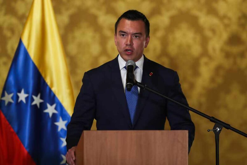 La medida será aplicada “con el objetivo de promover nuestra industria y que existe un trato justo a nuestros productores”, agregó el presidente de Ecuador, Daniel Noboa.