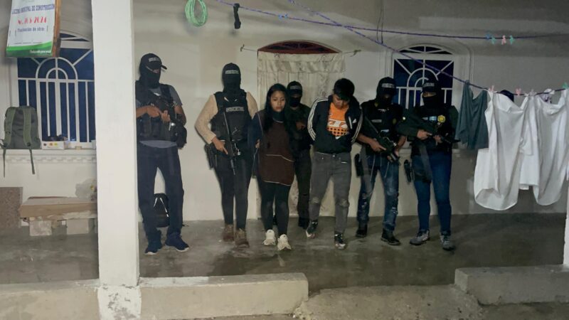 Los supuestos secuestradores fueron llevados ante la justicia guatemalteca. FOTO: PNC.
