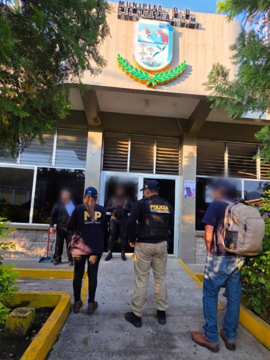 MP allanó municipalidad de El Quetzal por supuesto hurto de fertilizantes
