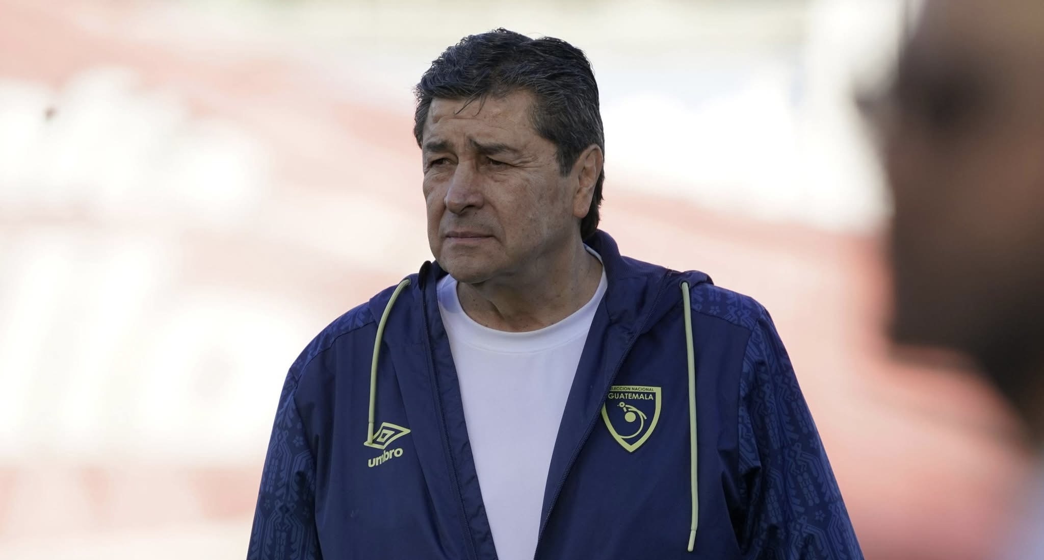 FFG confirma estado estable de Luis Fernando Tena y descarta su salida