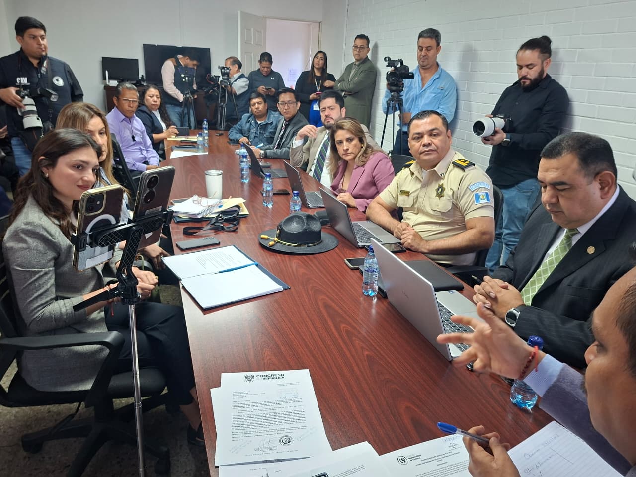 Congreso analiza iniciativa para regular el transporte turístico