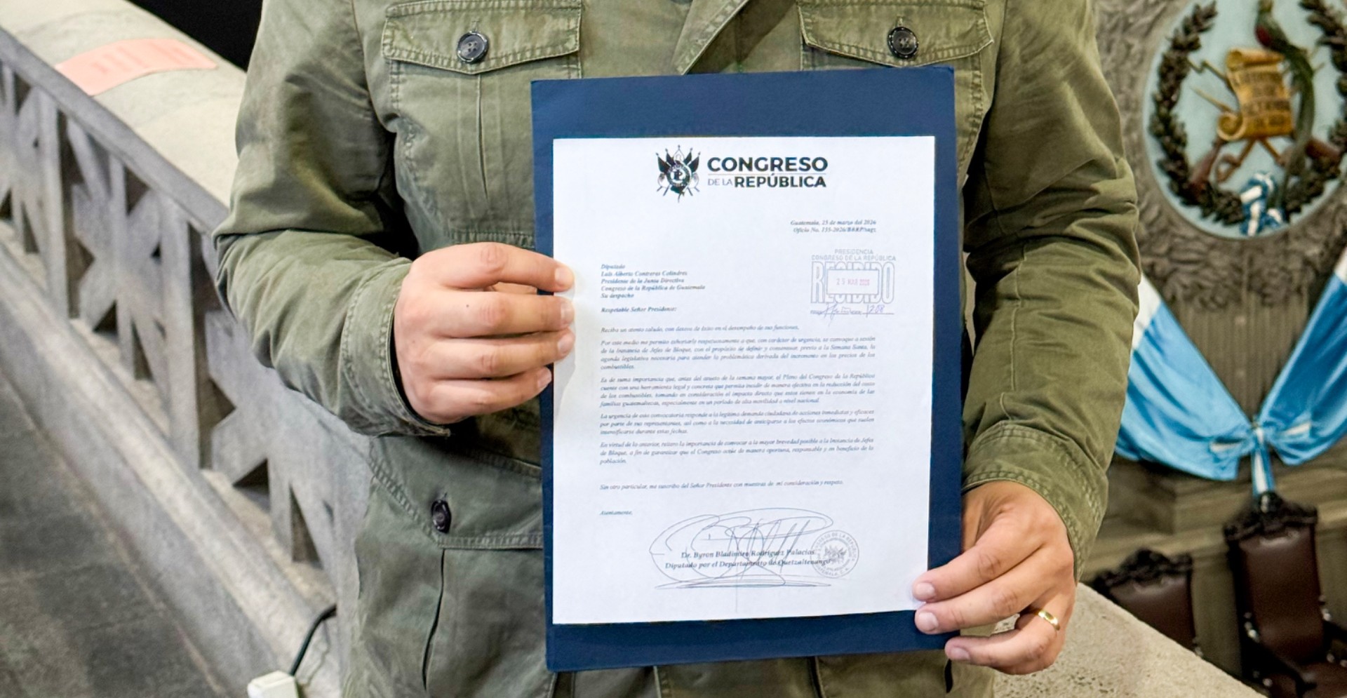 Diputado solicita sesión urgente en el Congreso por alza de combustibles