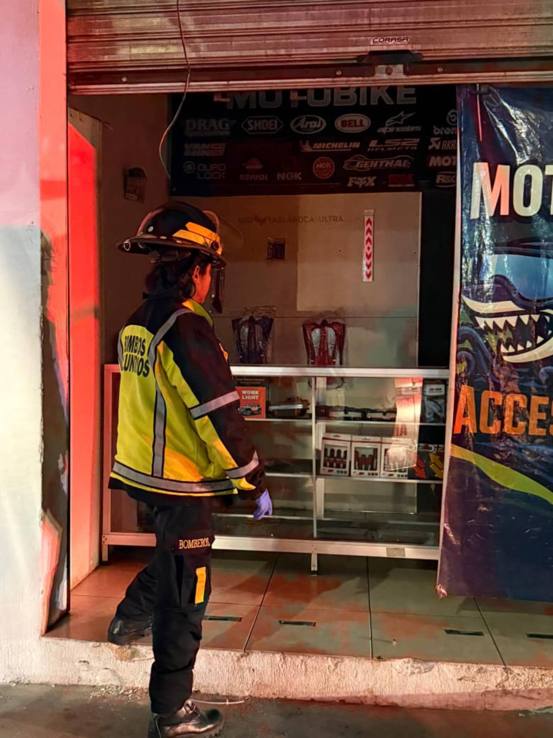 Hombre fallecido dentro de comercio en zona 8 de Mixco