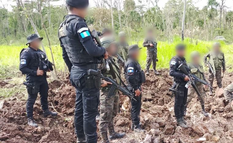 Destruyen pista clandestina en área protegida de Petén