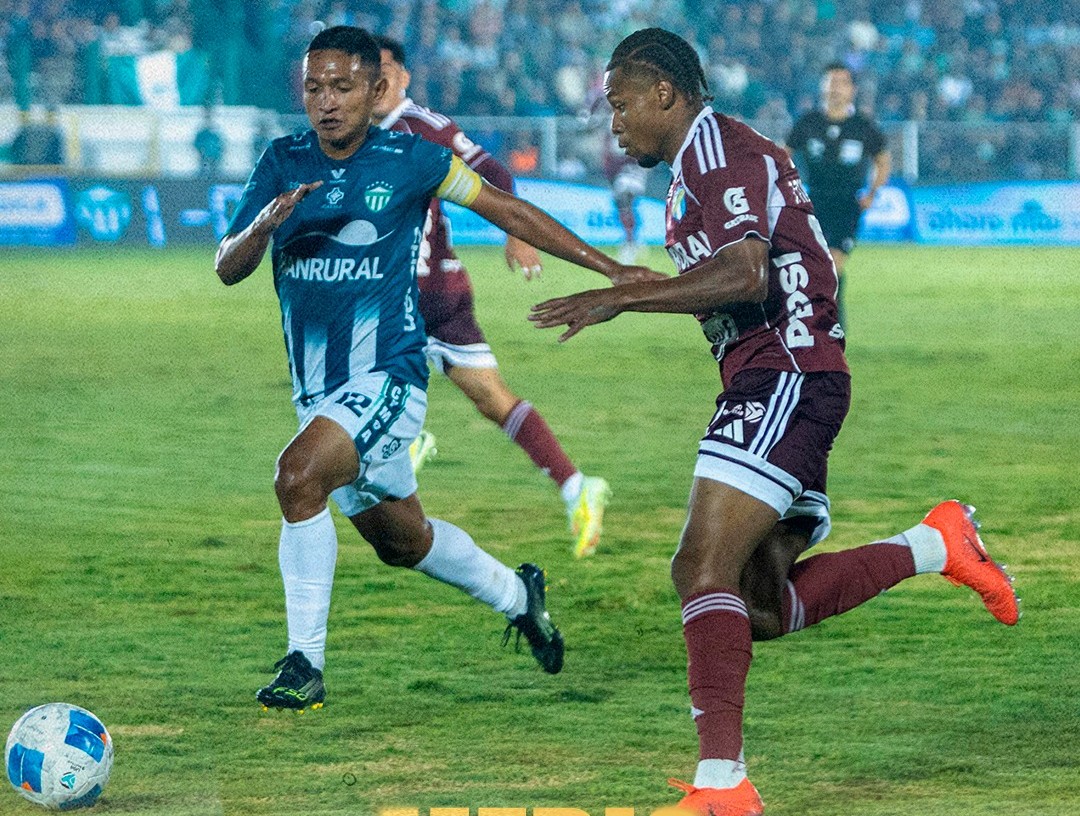 Mixco, Cobán, Comunicaciones y Antigua buscan pase a semifinal
