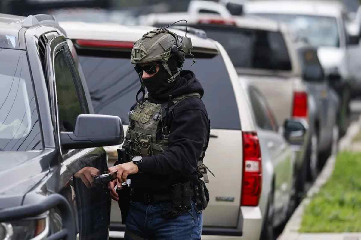 Corte deja sin efecto ley de California sobre requisitos a agentes migratorios