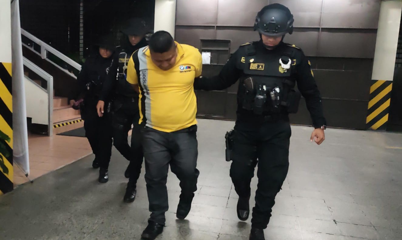 Capturan a presunto responsable de ataque armado en Amatitlán