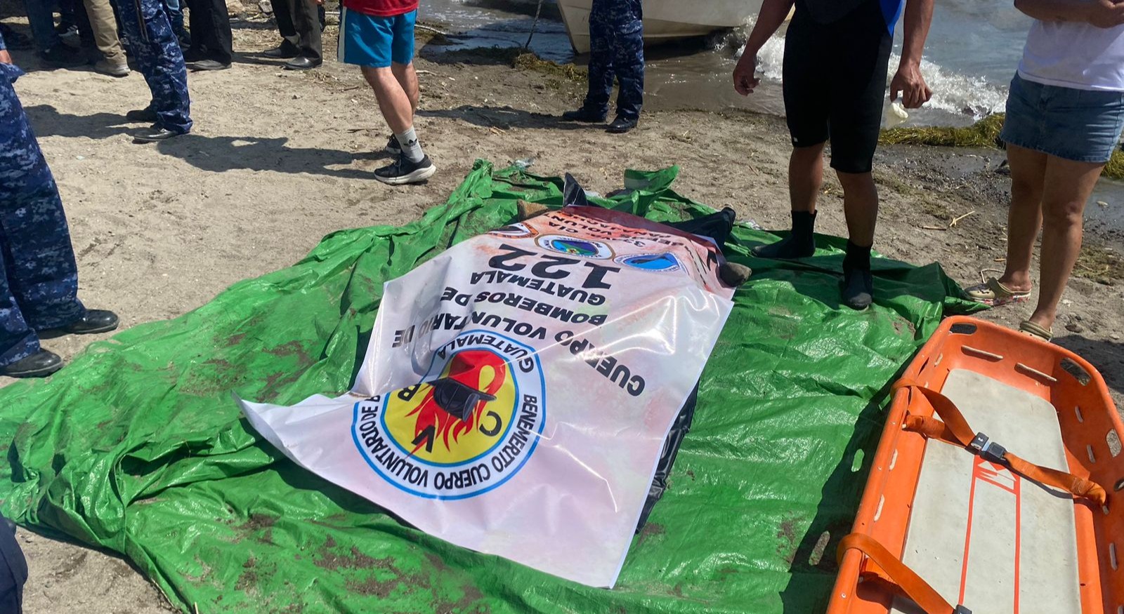 Localizan el cuerpo de Jesler Palacios en el Lago de Atitlán