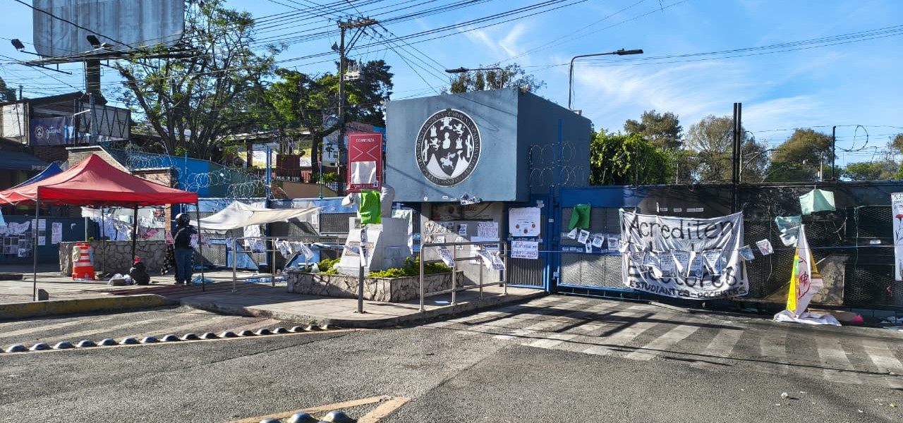 Campus Central de la USAC mantiene calma pese a protestas estudiantiles