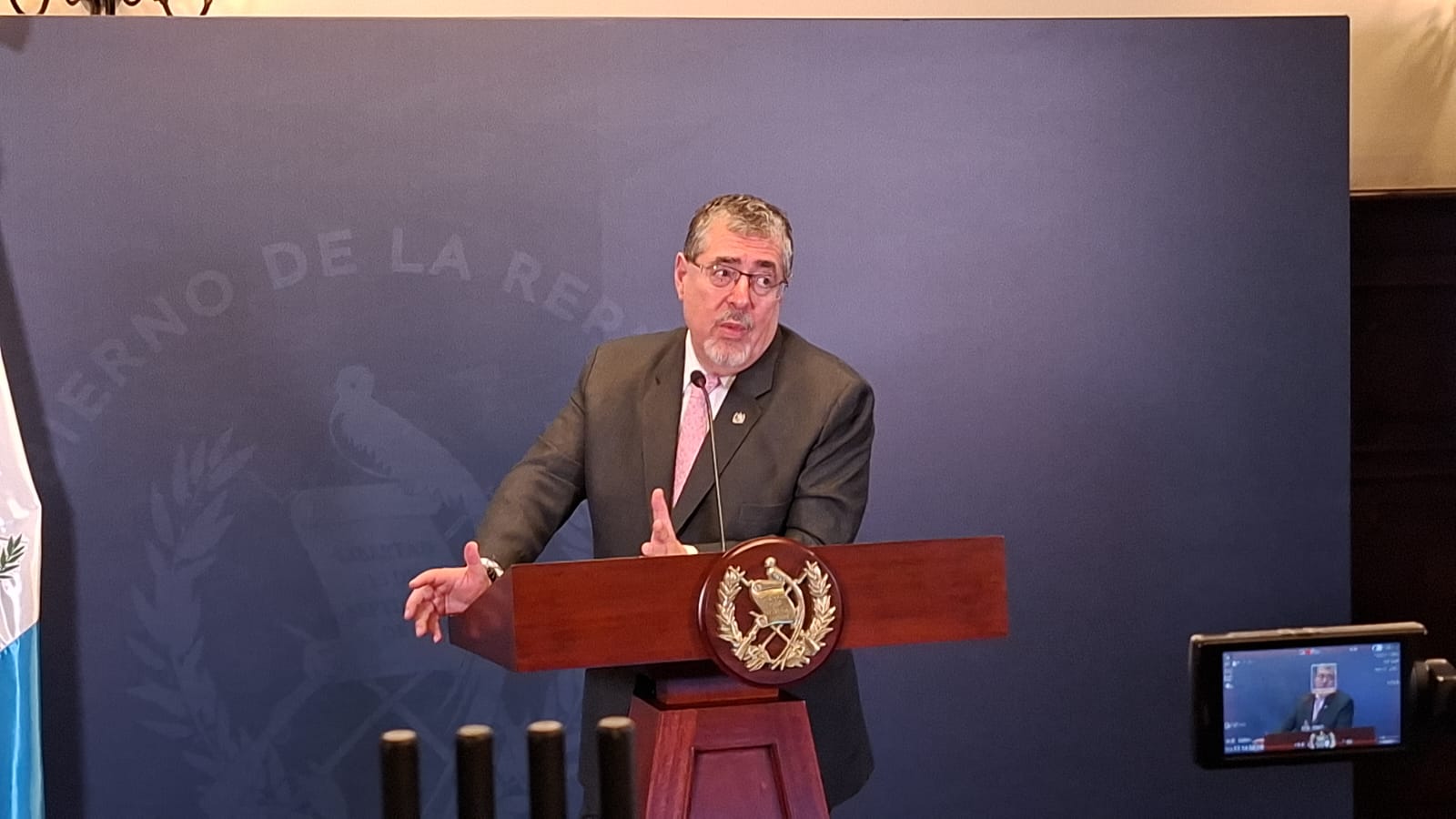 Arévalo entrevistará candidatos a Fiscal General esta semana