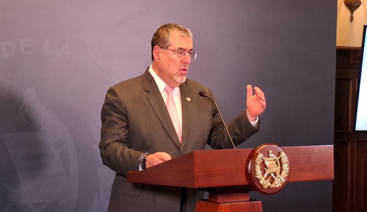 Subsidio a combustibles entrará en vigencia el 1 de mayo, confirma Arévalo