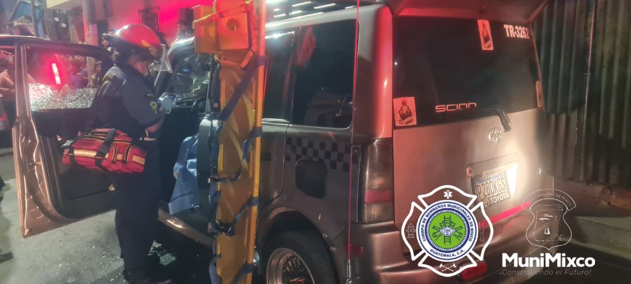 Violencia en Mixco deja un taxista muerto y una mujer herida