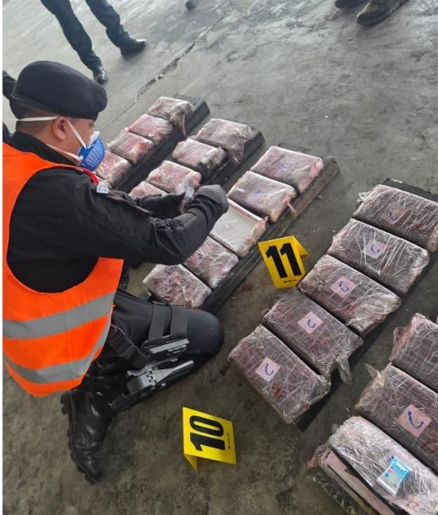 Incautan 65 paquetes con cocaína en Puerto Quetzal
