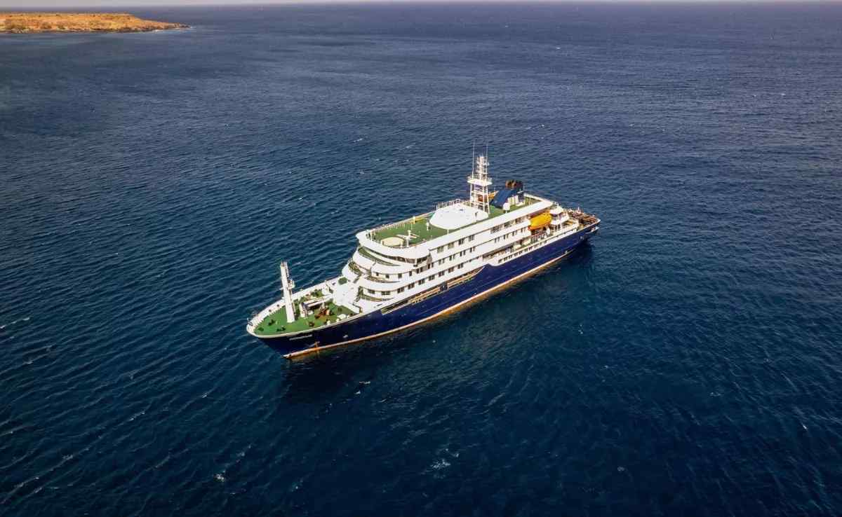 Autoridades sanitarias mantienen vigilancia sobre crucero con destino a Canarias