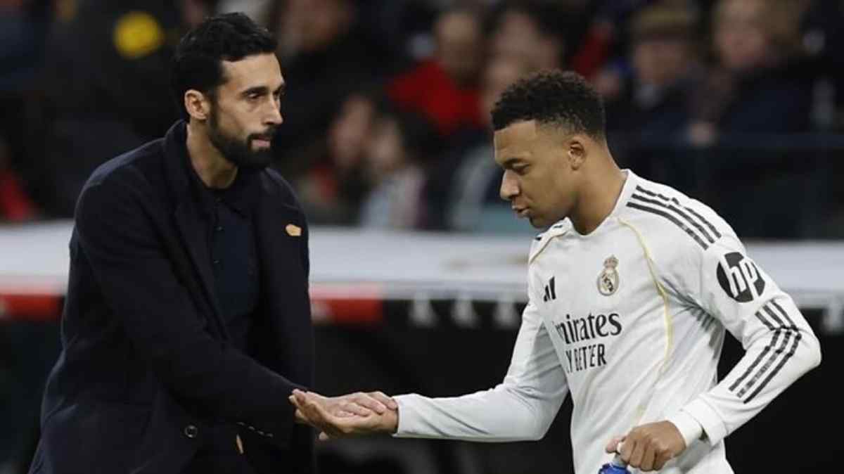 Mbappé podría perderse lo que resta de la temporada, según Álvaro Arbeloa
