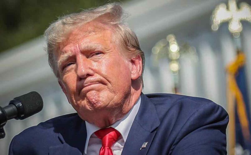 Trump se realiza una evaluación médica en medio del debate sobre su estado de salud