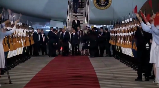 Donald Trump se reúne con el presidente de China Xi Jinping
