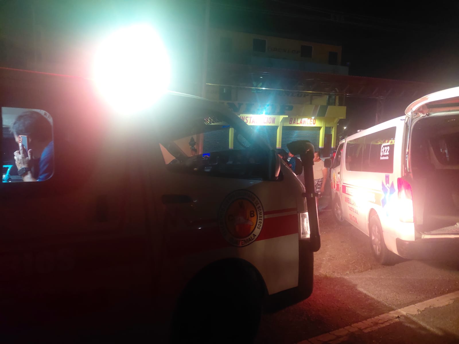 Accidente en ruta a las Verapaces deja dos menores heridos