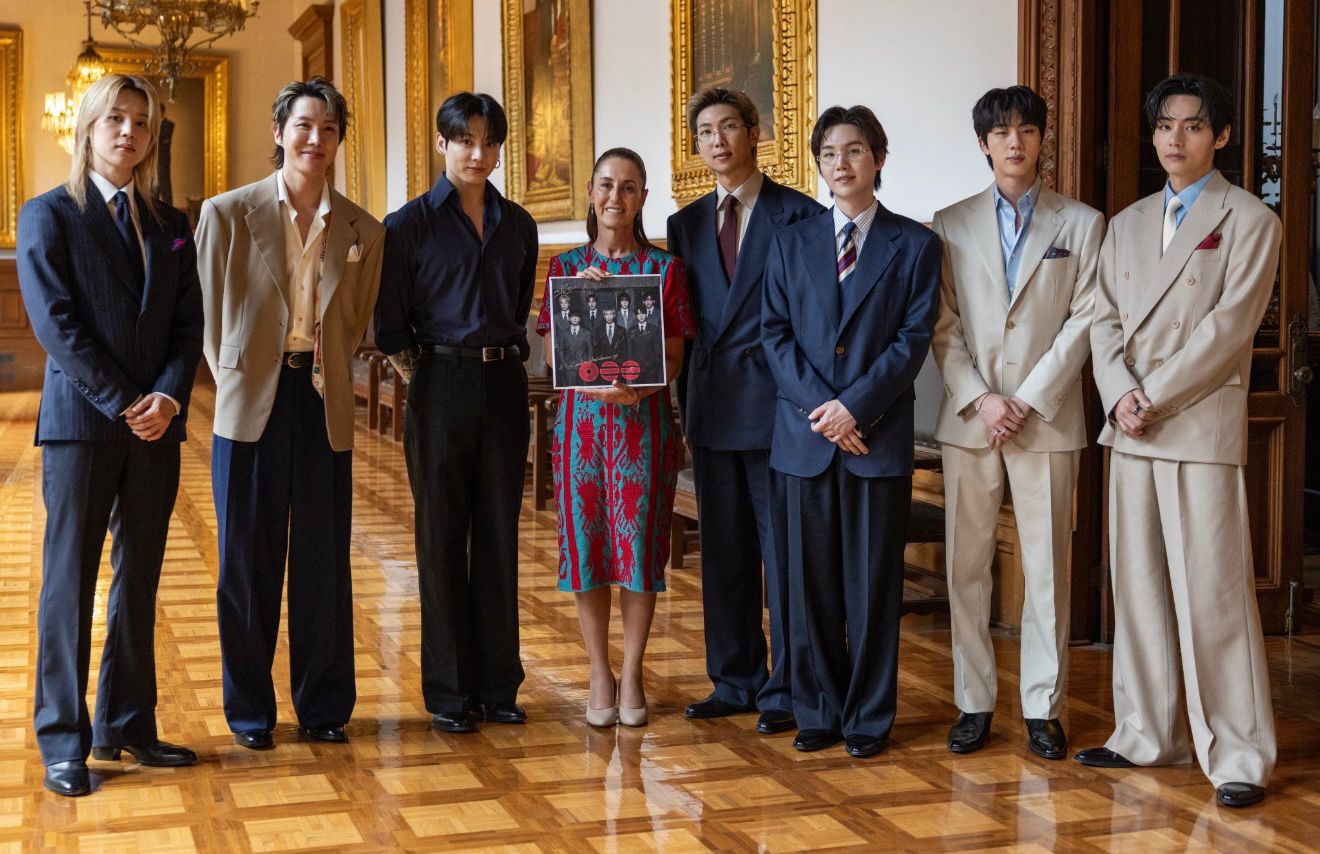 La banda BTS se reúne con presidenta Claudia Sheinbaum en México