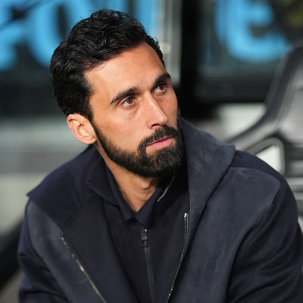 Oficial: Álvaro Arbeloa deja su cargo y pone fin a su etapa del club.