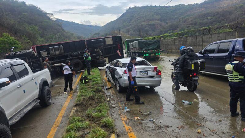 Accidente de tránsito genera complicaciones en ruta al Atlántico