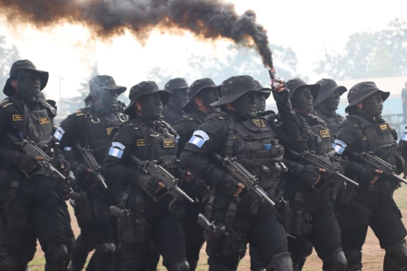 153 agentes se gradúan en especialidades de la PNC