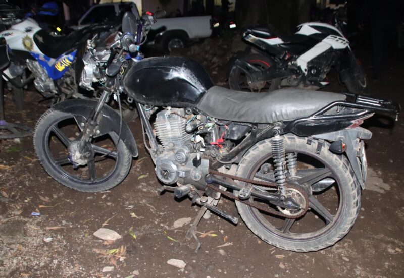 Capturan a presuntos motoladrones en Escuintla